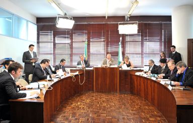CCJ aprova autorização para Governo contratar crédito junto ao Banco do Brasil