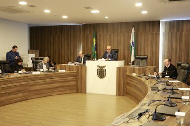 Comissão de Orçamento aprova relatório final da LDO 2027