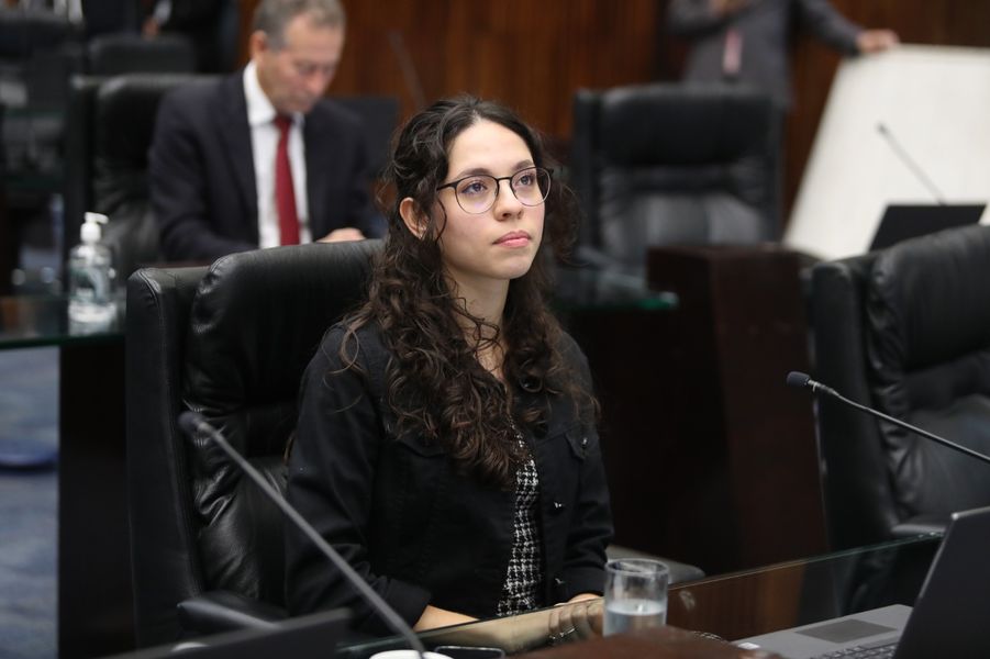 Aj denúncia