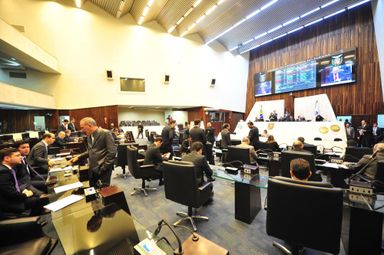 Projeto que autoriza uso de depósitos judiciais para quitação de precatórios segue para sanção governamental