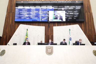 Assembleia aprova benefício de R$ 80 a famílias vulneráveis