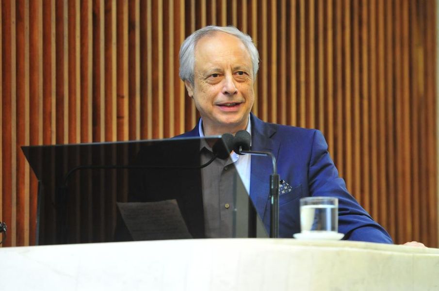  Prof. Dr. David Rodrigues com o tema: "Educação Inclusiva e Políticas Públicas"