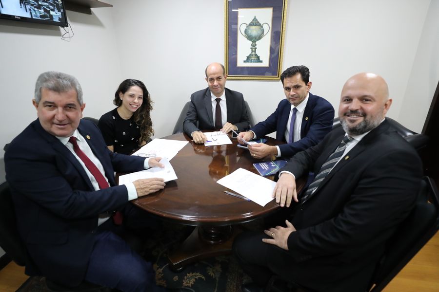 com criança 06052025