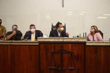 Comissão Especial apura irregularidades na fila de vacinação em Apucarana