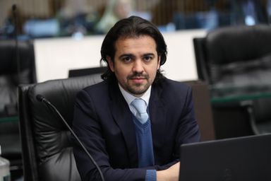 Sessão da Assembleia Legislativa prestará homenagem póstuma pela trajetória do jornalista Fabio Campana