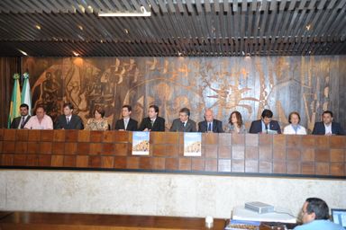 Processo de implantação da Defensoria Pública é debatido no Legislativo