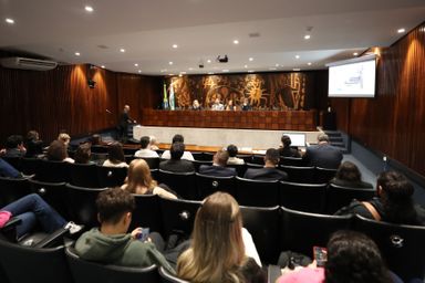 Assembleia realiza seminário para debater o direito parlamentar e desafios do legislativo