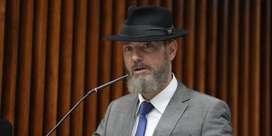 Deputado Delegado Tito Barichello (PL) reforça importância da denúncia no Dia Nacional de Combate ao Abuso e à Exploração Sexual de Crianças e Adolescentes