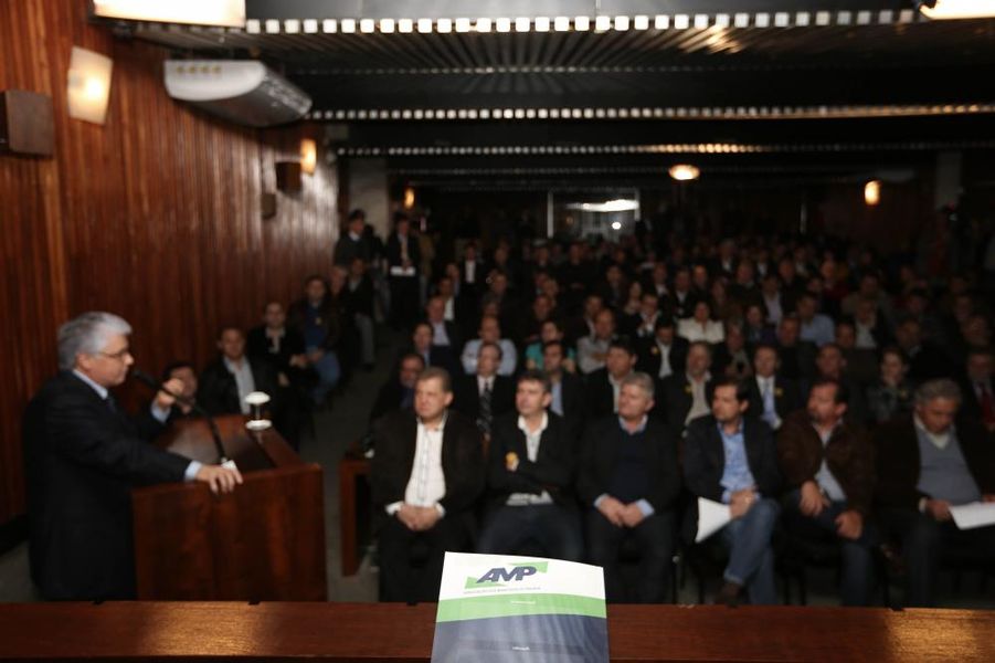Associação dos Municípios realiza debate na Alep nesta quarta-feira.
