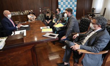 Deputados e pais de pacientes pedem inclusão de projeto que trata de remédios à base de canabidiol na pauta do Plenário