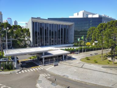 Assembleia segue com sessões remotas e acesso restrito