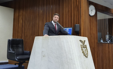 Requião Filho fala sobre salários de servidores e situação da Polícia Militar do Paraná
