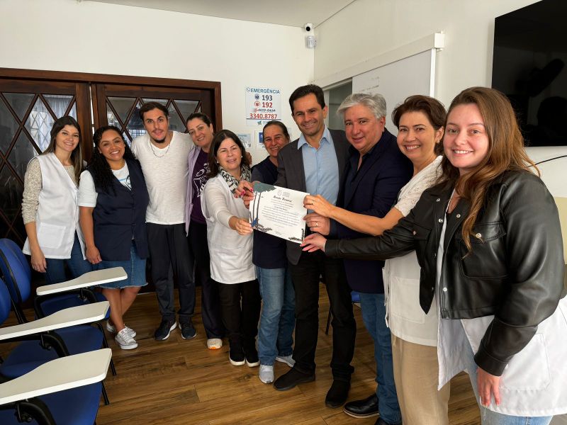 pacheco menção escola