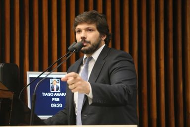 Projeto que cria programa de intercâmbio para estudantes da rede estadual  recebe emenda  e volta para a CCJ