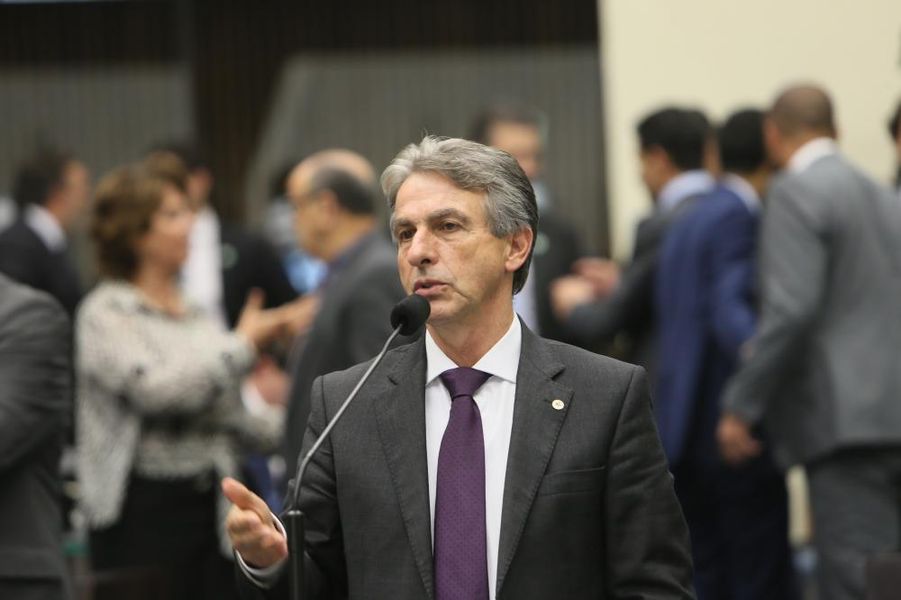 Tadeu Veneri dia 16