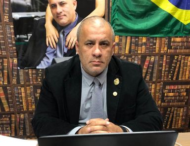 Projeto isenta multa de fidelidade de telefonia, TV e internet