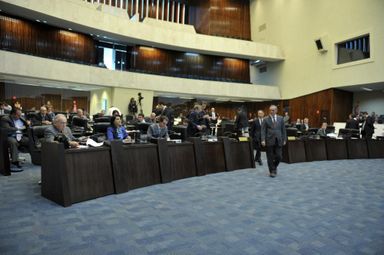 Assembleia aprova projeto que cria sistema de assistência à saúde para servidores do MP-PR