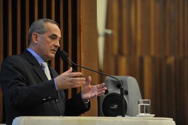 Emendas ao Orçamento do Estado para 2015 poderão ser apresentadas a partir desta quinta-feira (9)