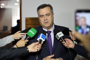Secretário de Saúde presta contas na Assembleia Legislativa