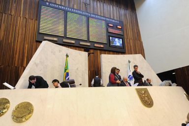 Mais de metade das emendas apresentadas ao novo Regimento Interno da Alep já foram votadas