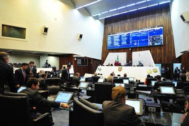 Deputados aprovam veiculação de campanhas para prevenção do câncer de pele nos cinemas