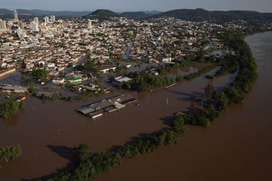 Deputados da Oposição propõem lei para enfrentar crise climática no Paraná
