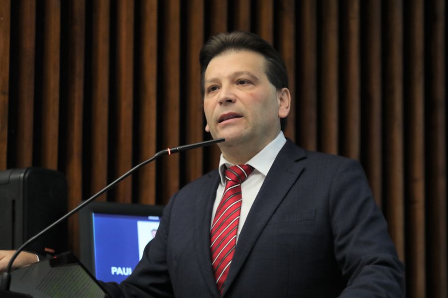 Paulo Gomes req sus