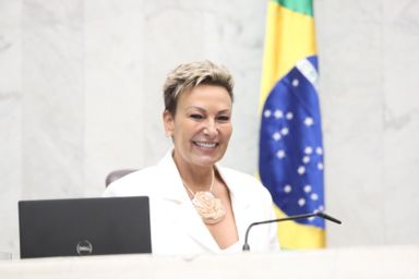 Deputada Cloara Pinheiro (PSD) vai priorizar saúde, educação e assistência social em 2024