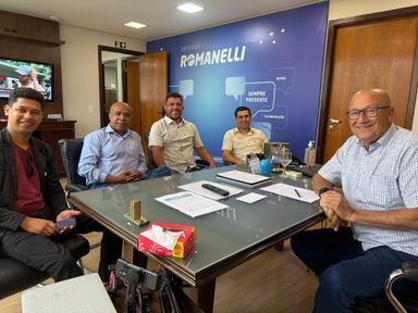 Deputado Romanelli (PSD) acompanha prefeitos do Norte Pioneiro e Noroeste na adesão ao Programa Rota do Progresso