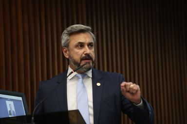 Influência ideológica nas políticas educacionais do Conae é tema de audiência pública na Assembleia Legislativa