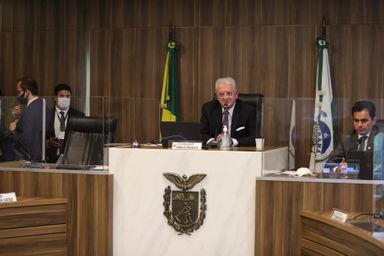 Deputado Nelson Justus é eleito novo presidente da CCJ