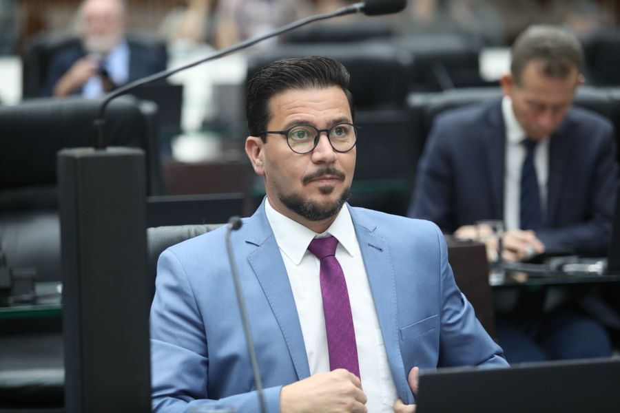 oposição naming