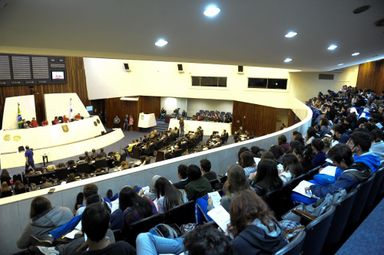 Alunos e professores aprovam aulão preparatório promovido pela Assembleia Legislativa