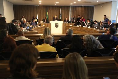 CCJ aprova projeto de modernização da Adapar com revisão de cargos, carreiras e tabelas remuneratórias
