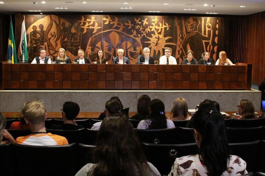 Seminário "A outra face do Autismo" Descrição: Proposição: Dep. Péricles de Mello