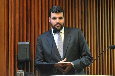 Lupion assume Liderança do Governo defendendo o entendimento e a harmonia pelo Paraná