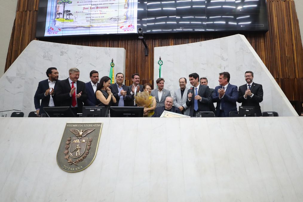 Assembleia Legislativa concede o título de Cidadão Benemérito do Paraná ao engenheiro José Luiz Scroccaro