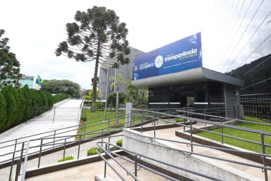 Assembleia nos Bairros e eventos voltados ao debate da saúde marcam a programação da Casa na próxima semana