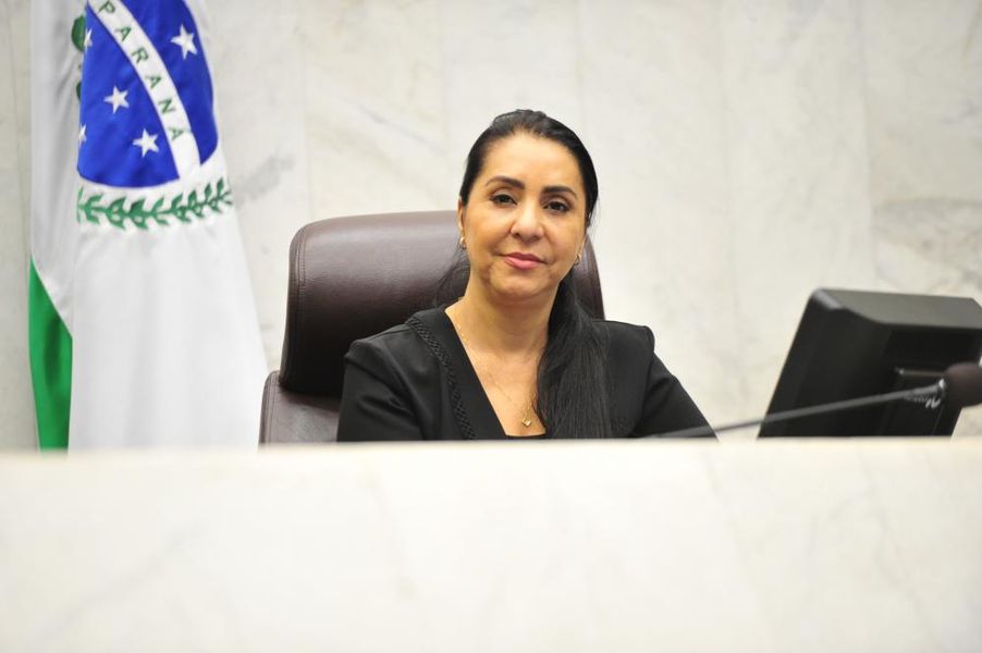 Deputada Cantora Mara Lima