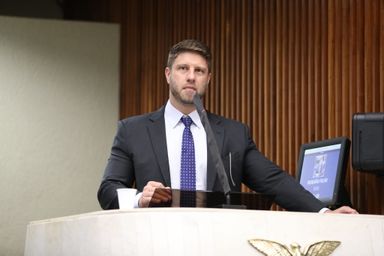 Deputado Requião Filho pede apoio para colocar em pauta projeto que institui a Lei de Dados Abertos no Paraná