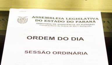 Por economia Assembleia pode cancelar versão impressa das pautas de votações