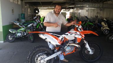 Nas trilhas da solidariedade