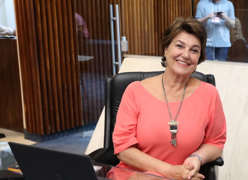 cristina premio assembleia