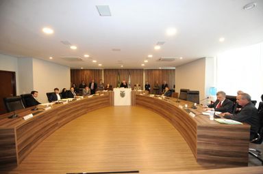 Criação de cargos na COHAPAR vai ser votada pela CCJ em sessão extraordinária nesta quarta-feira (11)