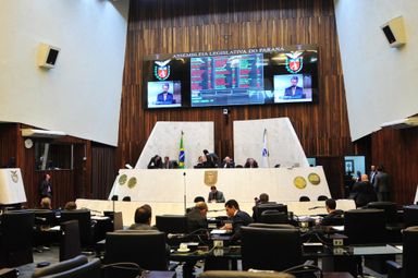 Projeto que regula filiação de municípios às associações representativas é aprovado em 1º turno