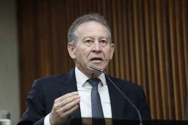 Deputado Professor Lemos (PT) cobra Poder Executivo sobre descongelamento das carreiras dos servidores