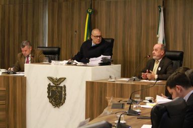 CPI da JMK ouve o ex-secretário de Administração Fernando Ghignone