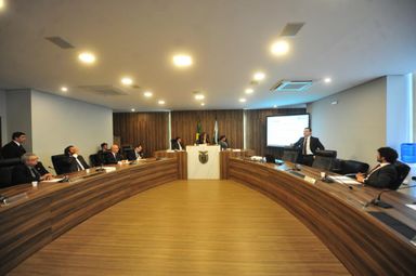 Agência Paraná de Desenvolvimento atraiu 51 novos empreendimentos no primeiro semestre