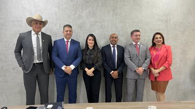 No Ministério da Saúde, deputado Cobra Repórter (PSD) busca recursos para cidades da região e habilitação de uma UPA em Rolândia