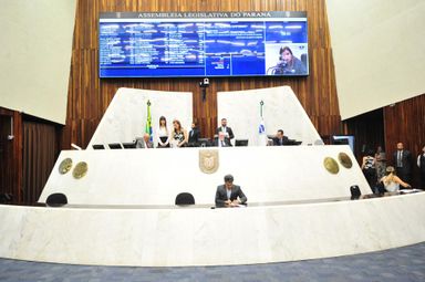 Residências e comércios deverão instalar placas alertando sobre presença de animais